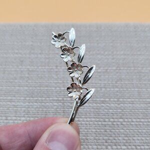 Sterling Silver Beau Four Flowers Nature Pin Brooch B676
